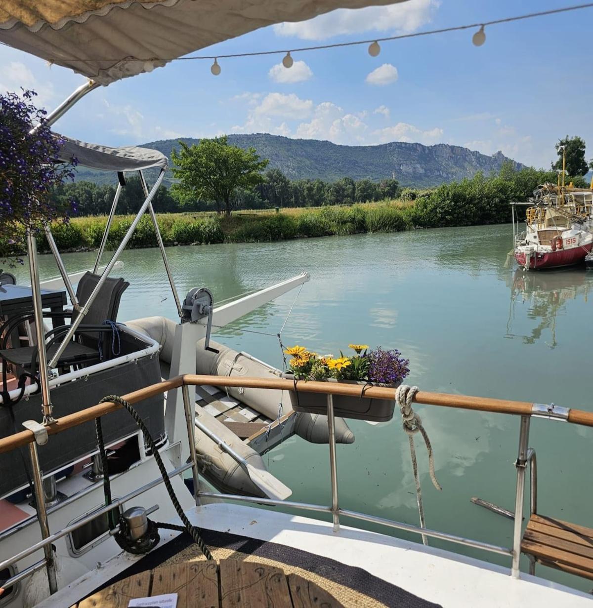 Botel Evasion Romantique Sur Le Rhone Valence (Drome)