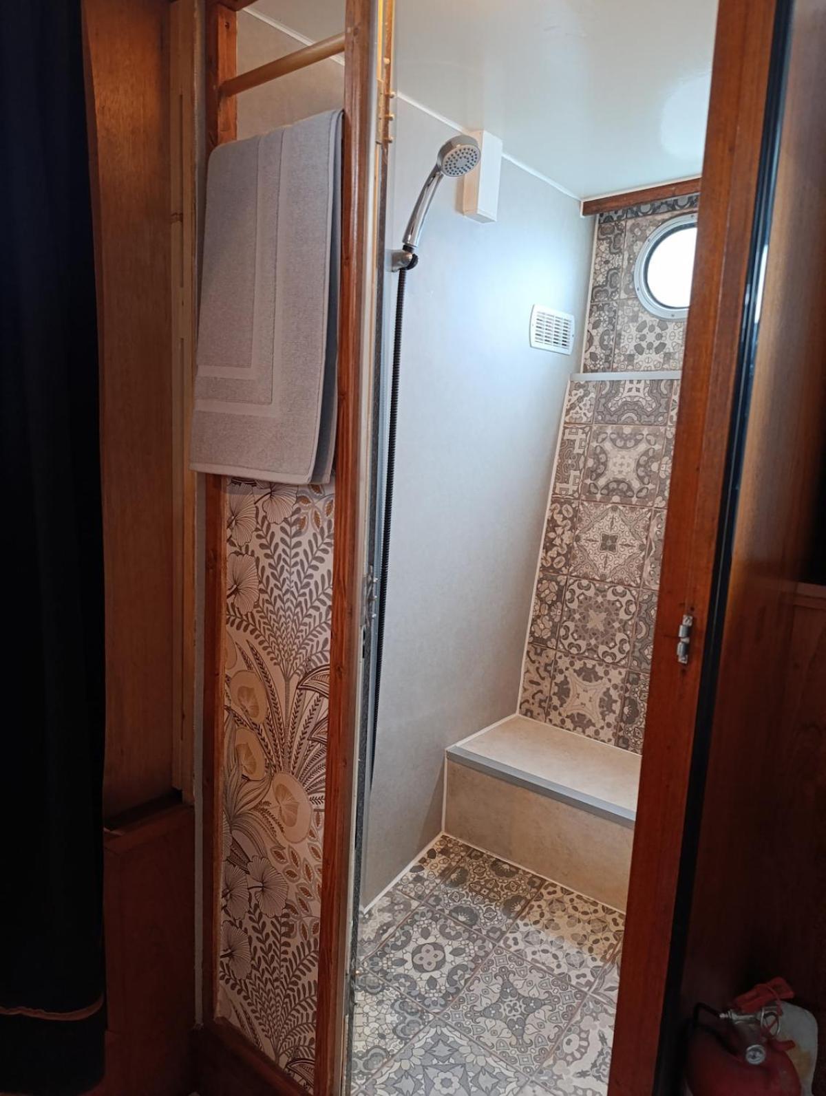Botel Evasion Romantique Sur Le Rhone